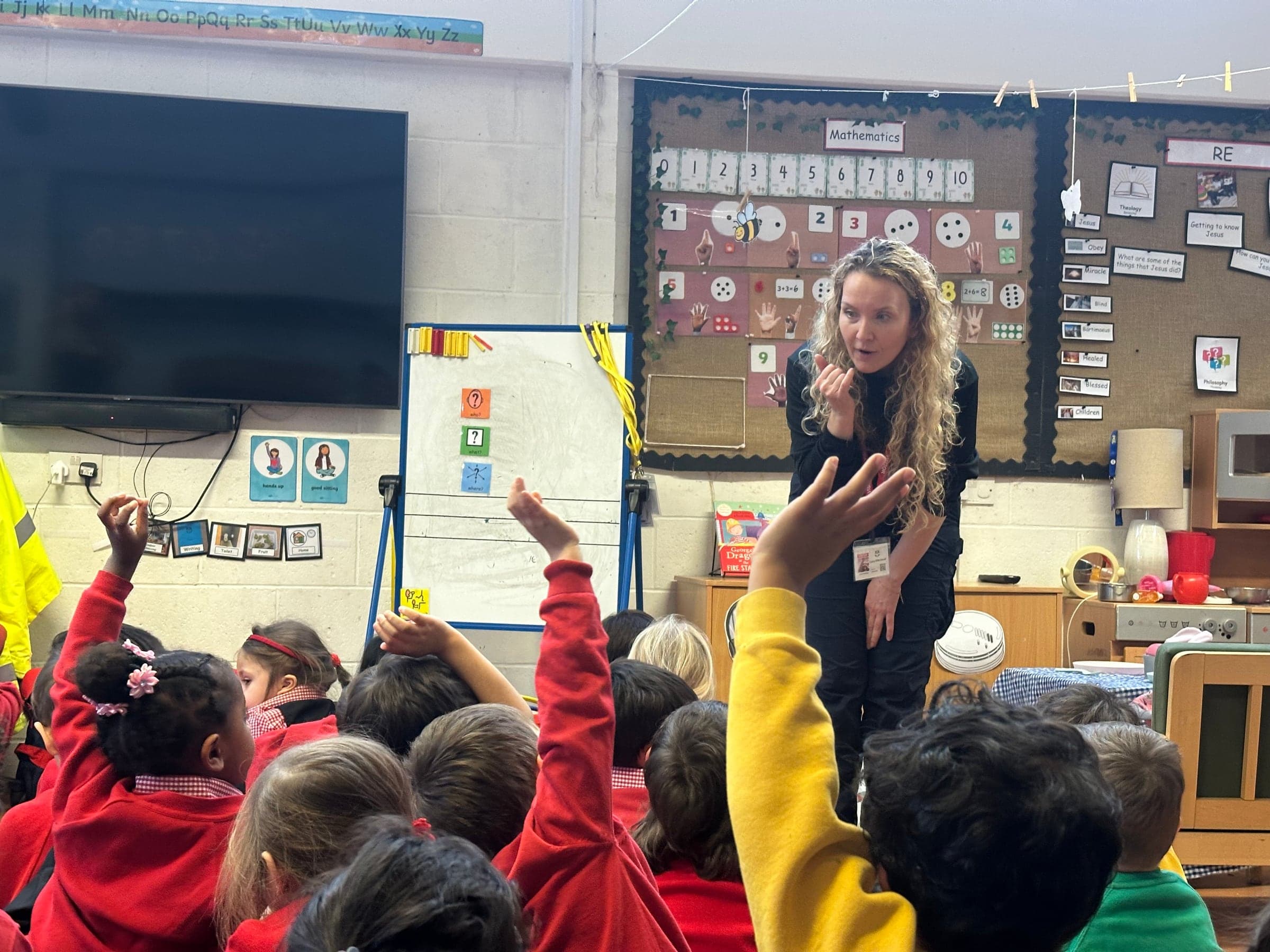 Lucy and Blue Shares Firefighter Safety Lessons for Children Aged 3 to 12 with Lucy and Blues Top Tips.